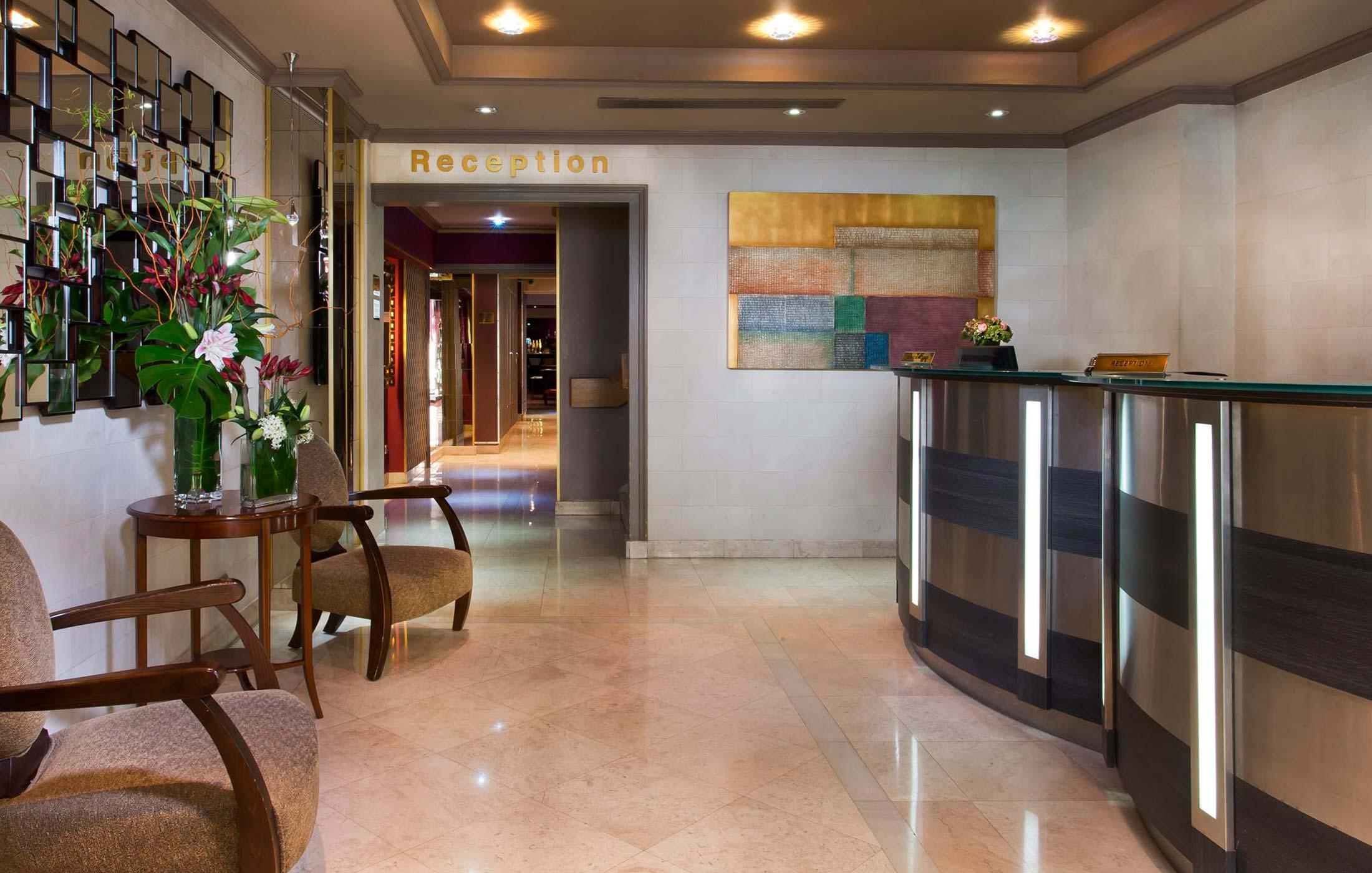 Hotel Le Pera Paris Exterior photo